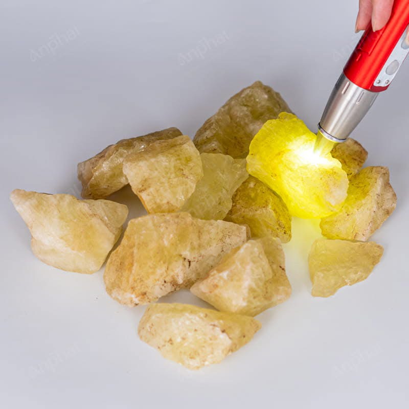 Vụn Đá Thạch Anh Vàng Thô Đẹp 2-5cm