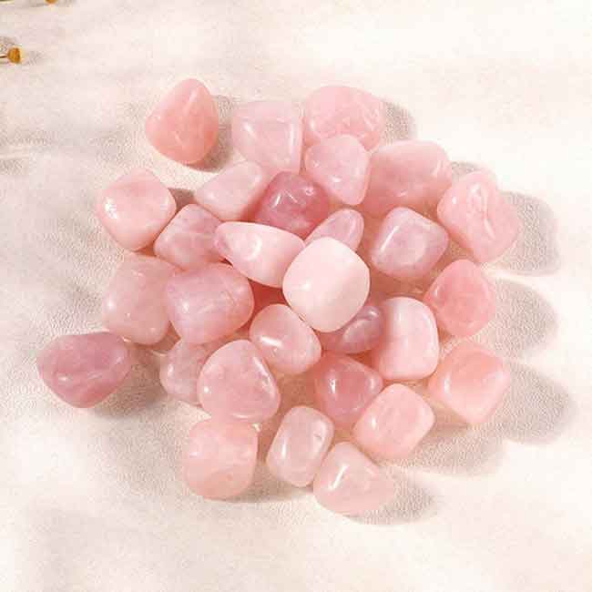 C&ocirc;ng dụng của đ&aacute; thạch anh hồng m&agrave;i b&oacute;ng