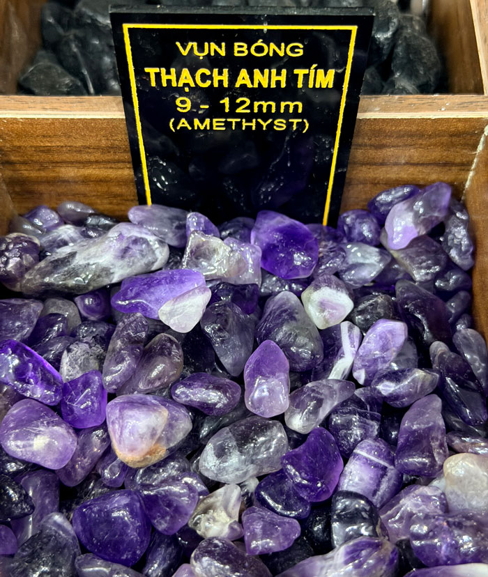 Vụn Đá Thạch Anh Tím Mài Bóng 2A 9-12mm