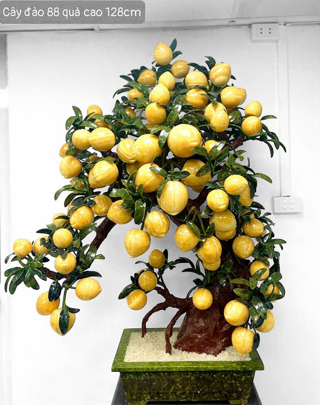 Cây Đào Thạch Anh Vàng 88 Quả Cao 128cm