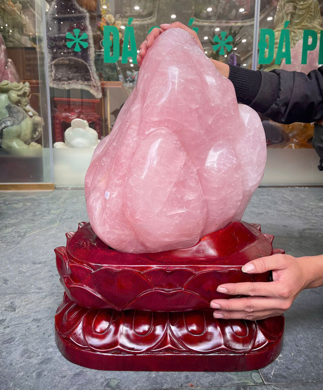 Đá Cảnh Thạch Anh Hồng Nặng 45,3kg