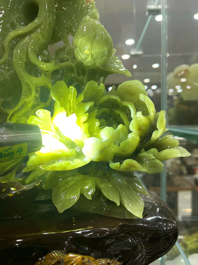 Nhân Sâm Trường Thọ Ngọc Seppentine 40cm