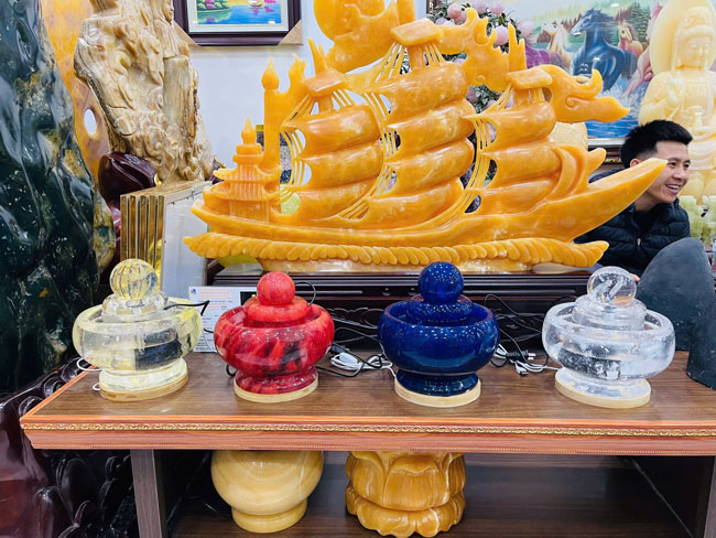Phong Thuỷ Luân Đá Núi Lửa Cao 22cm