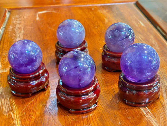 Bi Lăn Tay Đá Thạch Anh Tím Đường Kính ~4cm Nặng ~0.1kg