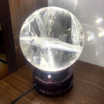 Quả Cầu Đá Thạch Anh Trắng Trong Nặng 2kg