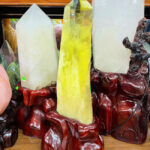 Trụ Đá Thạch Anh Vàng Trong Nặng 7,14kg