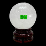 Quả Cầu Đá Phong Thủy Thạch Anh Trắng 1,75kg