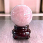 Quả Cầu Đá Phong Thủy Thạch Anh Hồng 1,94kg