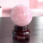 Quả Cầu Đá Phong Thủy Thạch Anh Hồng 1,94kg