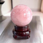 Quả Cầu Đá Phong Thủy Thạch Anh Hồng 1,96kg