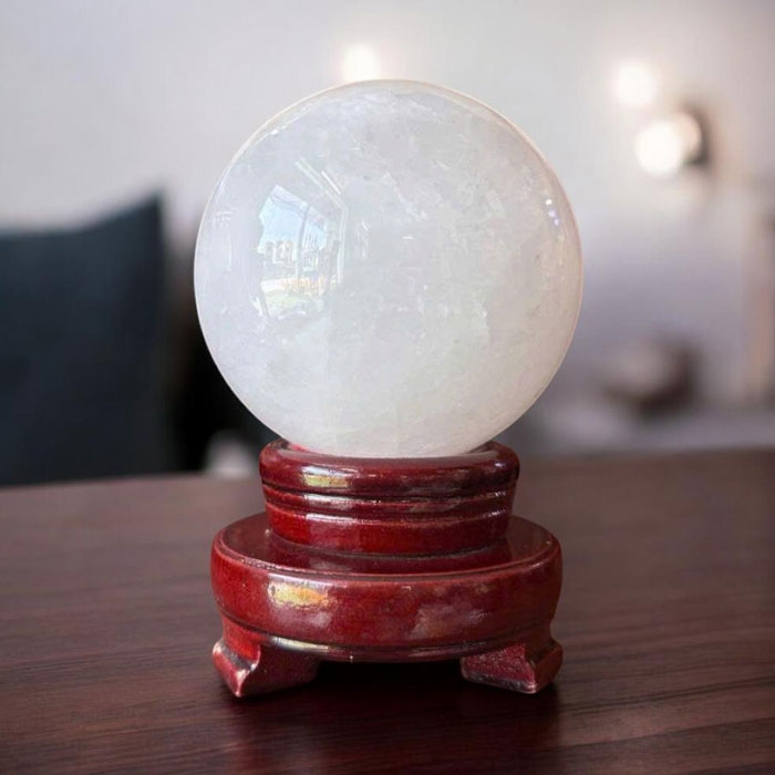 Quả Cầu Đá Phong Thủy Thạch Anh Trắng 1,18kg