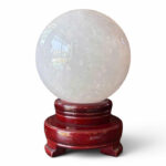 Quả Cầu Đá Phong Thủy Thạch Anh Trắng 1,49kg