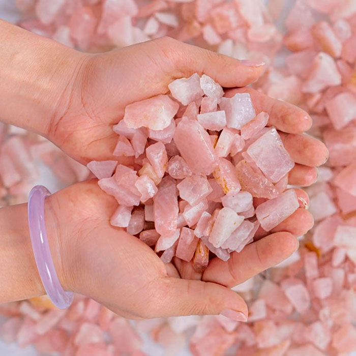 Vụn Đá Thạch Anh Hồng Thô 0,9-2cm