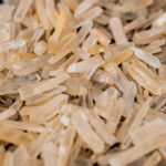 Vụn Đá Thạch Anh Vàng Thô Trong 1-2cm