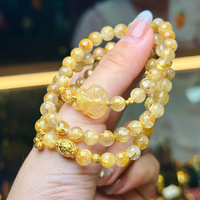 Vòng Tay Phong Thủy Thạch Anh Tóc Vàng 6,5mm Mix Hồ Ly Charm Vàng 18k