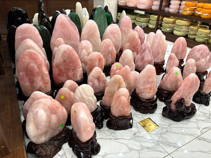 Đá thạch anh hồng tự nhiên