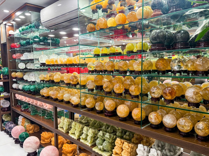 Đa dạng kích thước, chất liệu, màu sắc